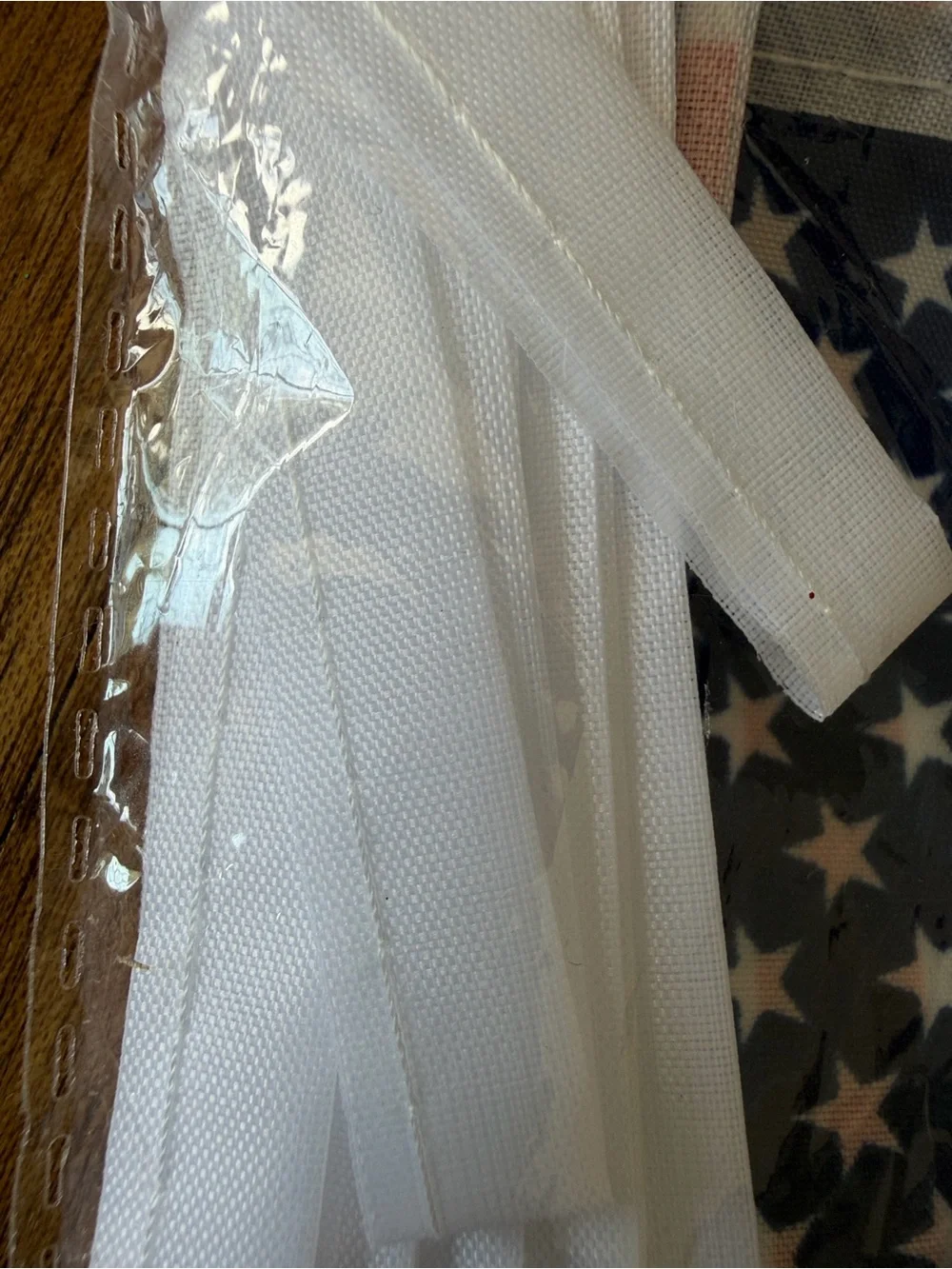 Hobby Lobby Red, White & Blue American Flag banner Decor